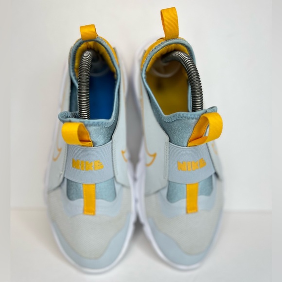 Nike Flex Runner 2 GS Big Kids Sz 6Y/Womens 7.5 DJ6038-409 Aura/Univ. Gold Nice! - Picture 9 of 15